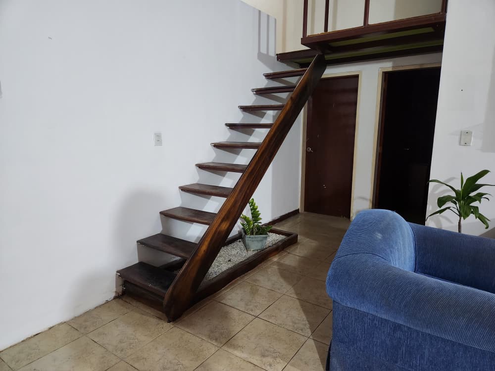 Casa Urb. Siete Soles - Baños y Acabados